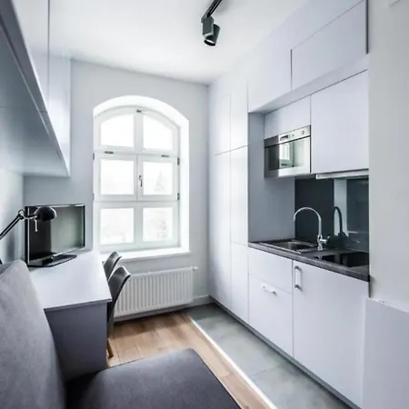 Do Studzienki 65 *