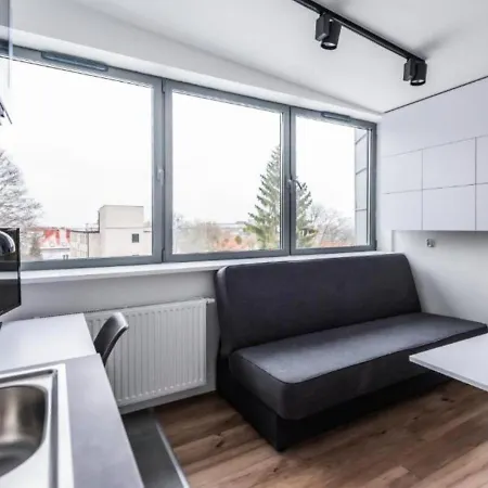 Do Studzienki 65 *